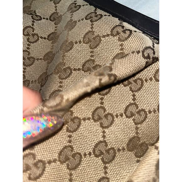 Gucci GG Canvas Shoulder Bag - Picture 11 of 13
